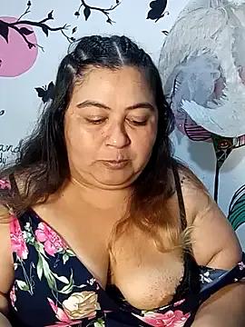 curvy_diva_ on StripChat