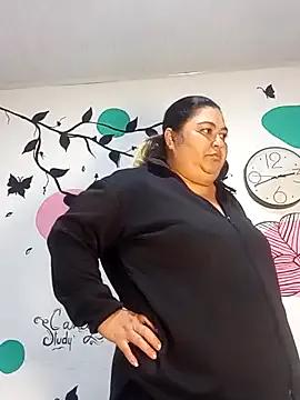 curvy_diva_ on StripChat