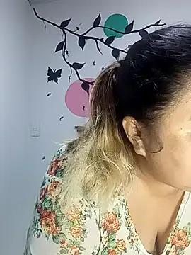 curvy_diva_ on StripChat