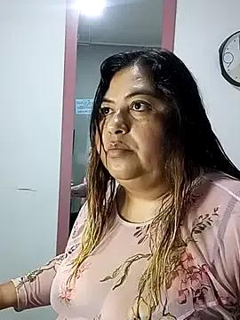 curvy_diva_ on StripChat