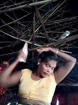 cute_diya_12 on StripChat