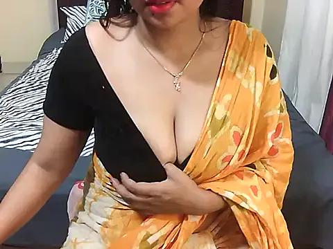 cutebengaligirl on StripChat
