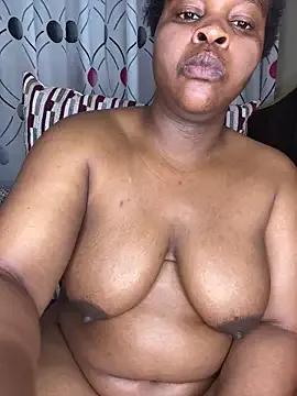 CynnxxxBarb on StripChat