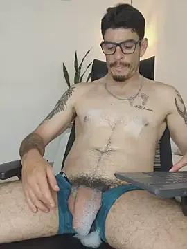 damian_bull on StripChat