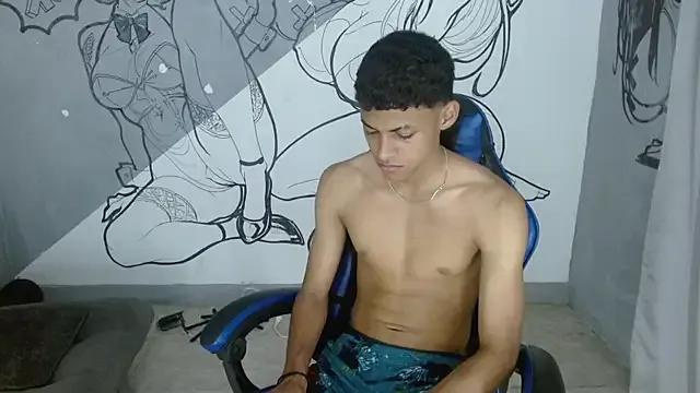 deivid_bigcock1 on StripChat