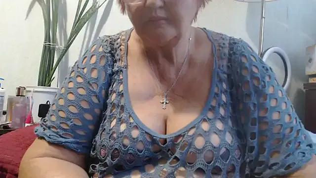 DeniseeRosea on StripChat