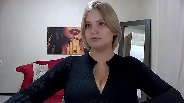 DianeMills on StripChat