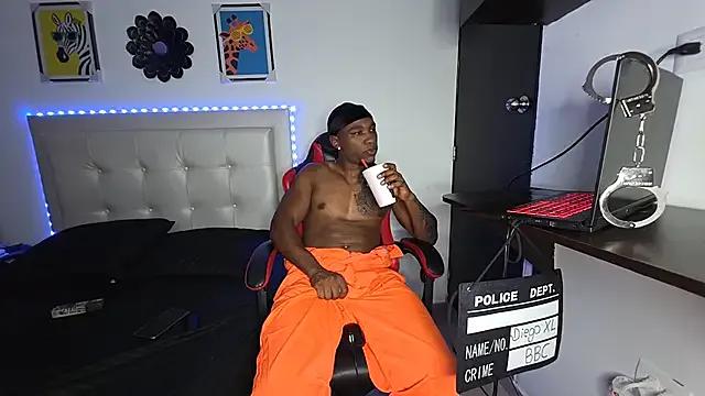 DiegoMilk111 on StripChat