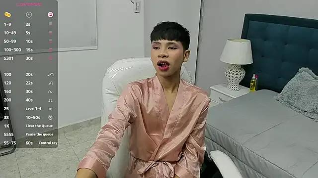 dilan_911 on StripChat