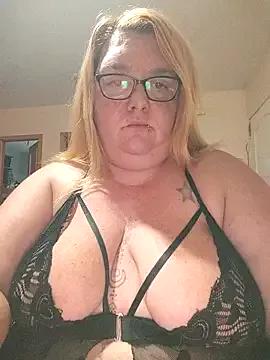diosacurvy1984 on StripChat