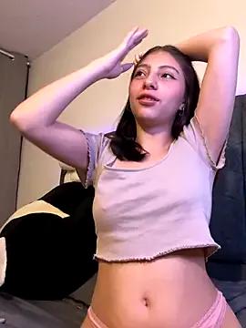 Dirty-Bunnyyy on StripChat