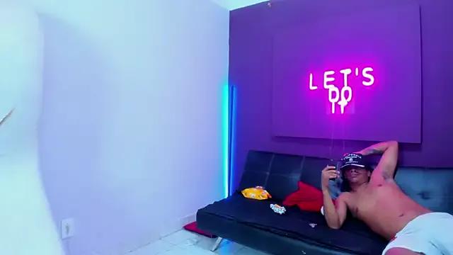 DIRTY_TEAM_XXX on StripChat