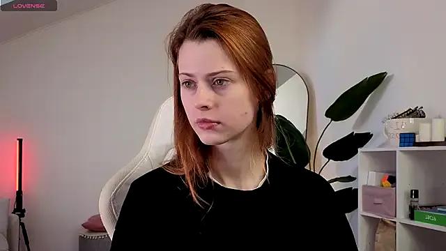 doll_lesli on StripChat