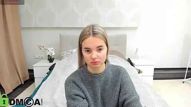 Donna_Evans on StripChat