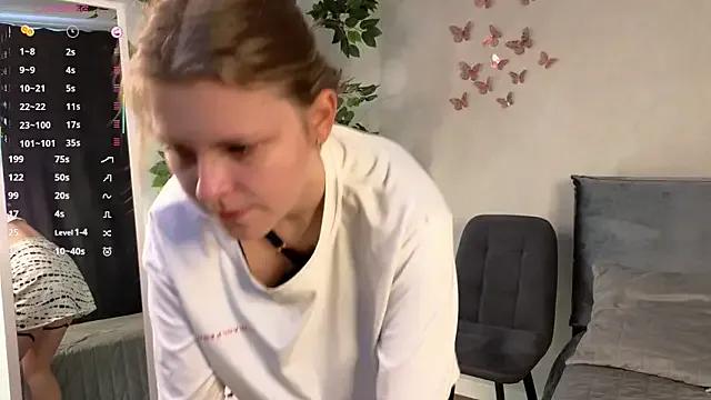 EarleanMottai on StripChat