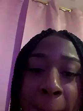 Ebony_D0ll on StripChat
