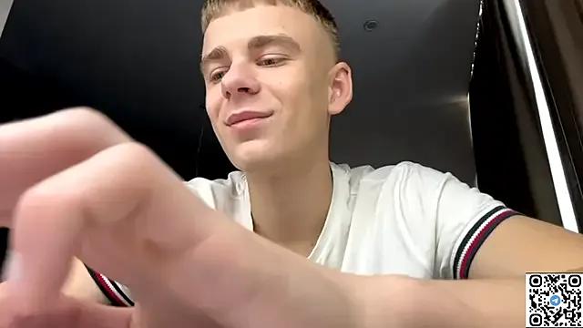 echowraith on StripChat