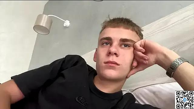 echowraith on StripChat