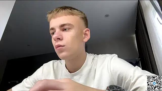 echowraith on StripChat