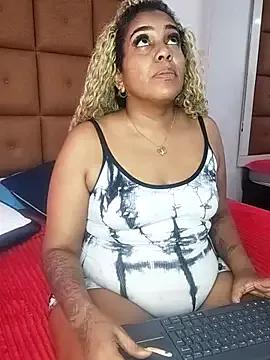 ELLA_KELLY on StripChat