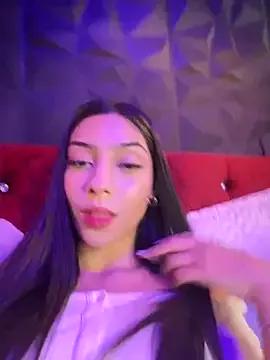 Ema_azel on StripChat