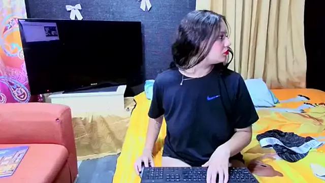 emily_69_porno on StripChat