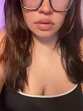Emily_Taylor2 on StripChat