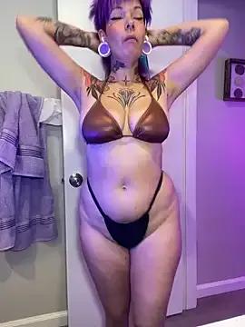 Eva_Monroe- on StripChat