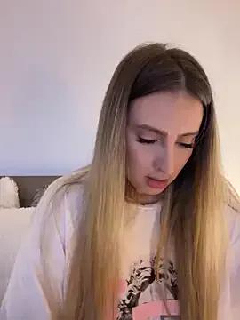 Eva_Ryen on StripChat