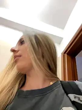 Eva_Ryen on StripChat