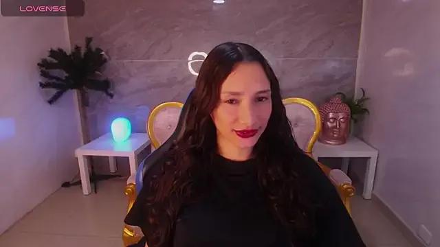 evageline_s on StripChat