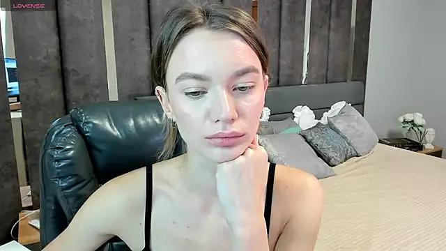 EvaToniz on StripChat