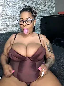 ExclusiveLeexx on StripChat