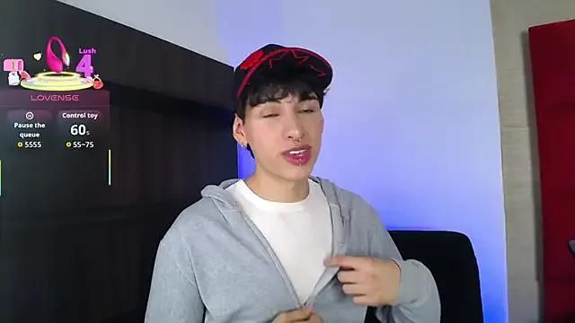 Ezra_Storm on StripChat