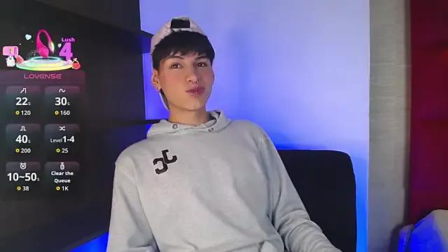 Ezra_Storm on StripChat