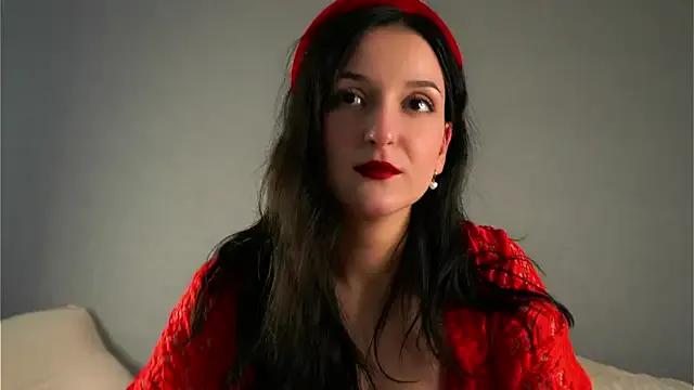 FalineBeacher on StripChat