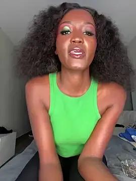 Fanclubbbbb on StripChat