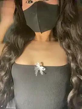 Fin-xinh18 on StripChat