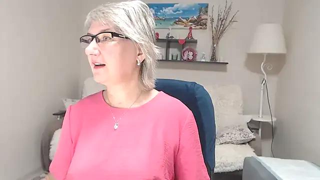 FleurMays on StripChat