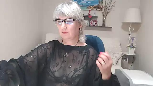 FleurMays on StripChat