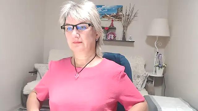 FleurMays on StripChat