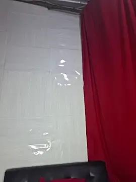 floresblancas on StripChat