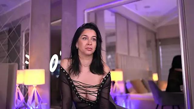 FrancescaDante on StripChat