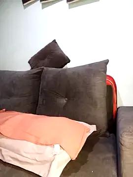 freaky_belle — NAKED SQUIRTSHOW