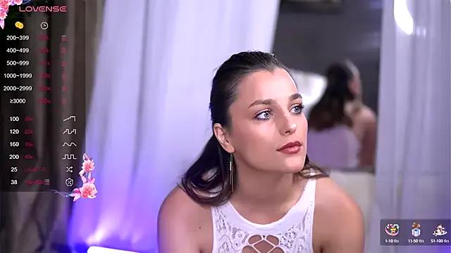 FreyaHeart on StripChat