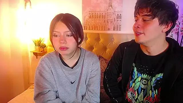 fyreandfox_ on StripChat