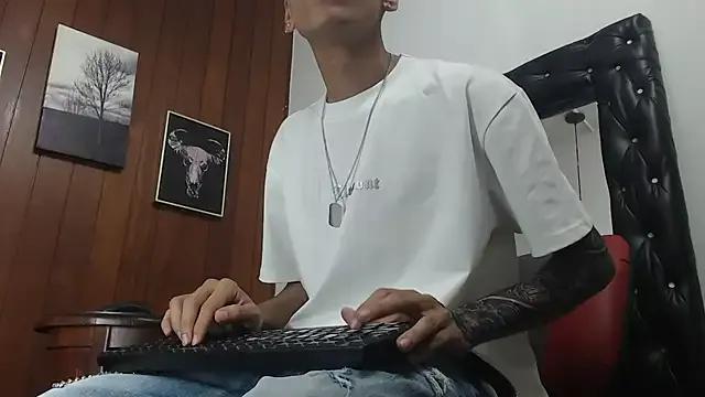 GaboReyes on StripChat