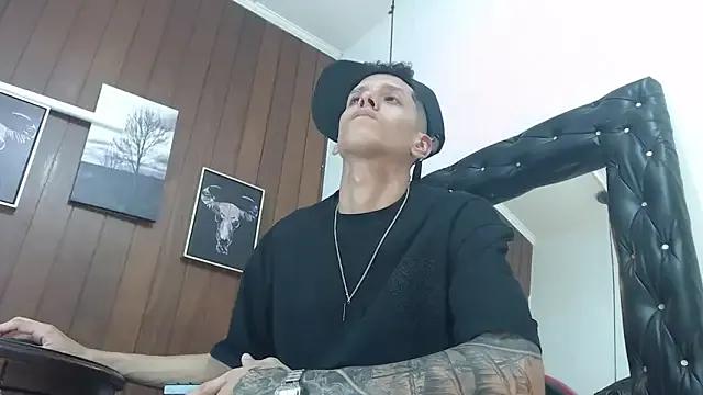 GaboReyes on StripChat