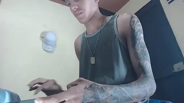 GaboReyes on StripChat