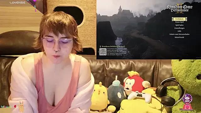 GamerGirl_Eve on StripChat